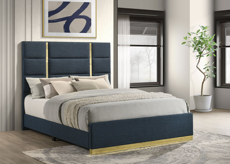Ines Panel Bed