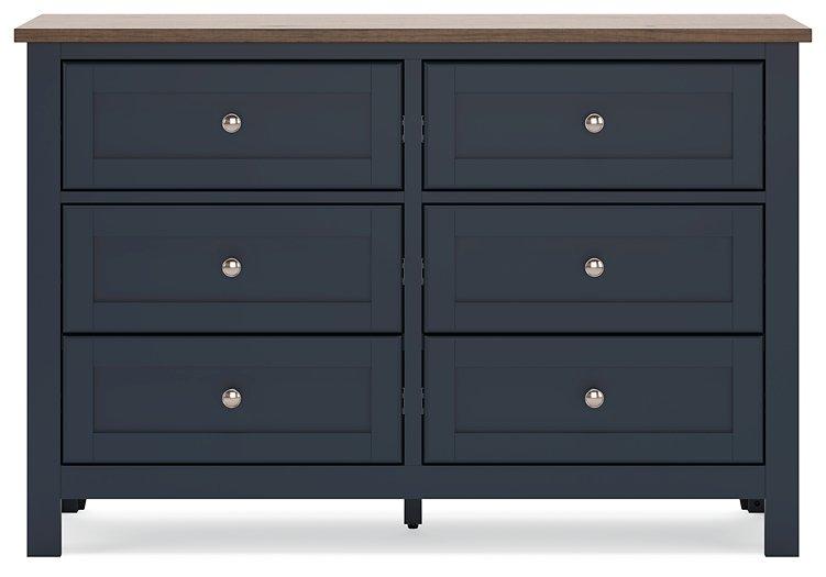 Landocken Dresser