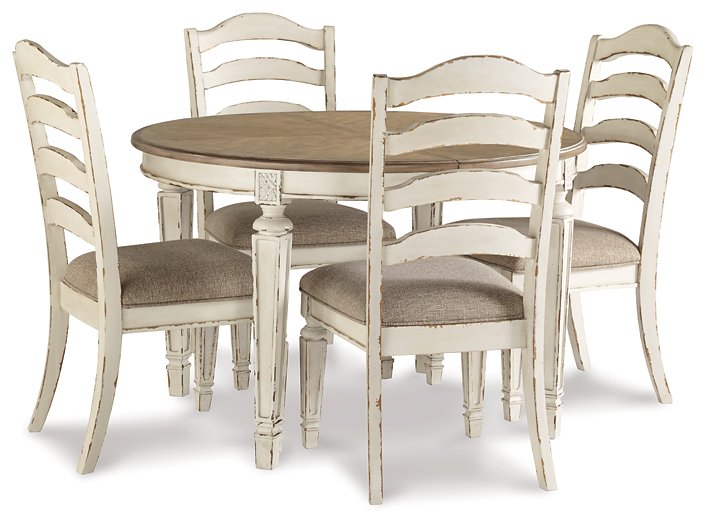 Realyn Dining Room Set