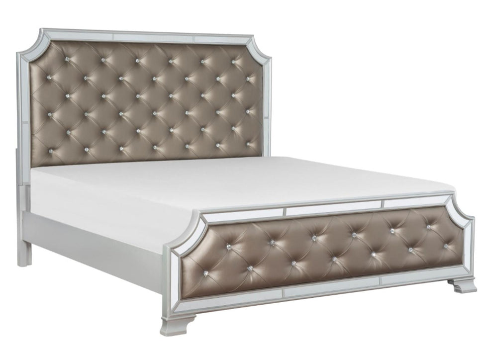 Avondale Queen Upholstered Panel Bed in Silver 1646-1