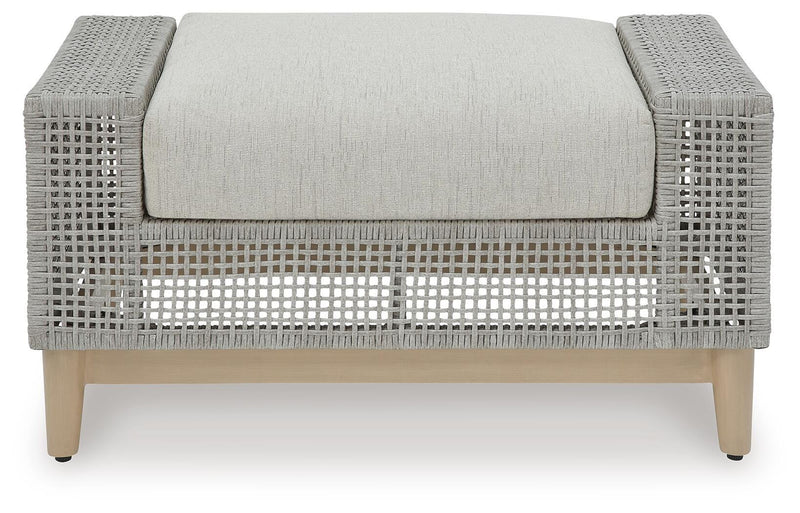Seton Creek Outdoor Seating Set